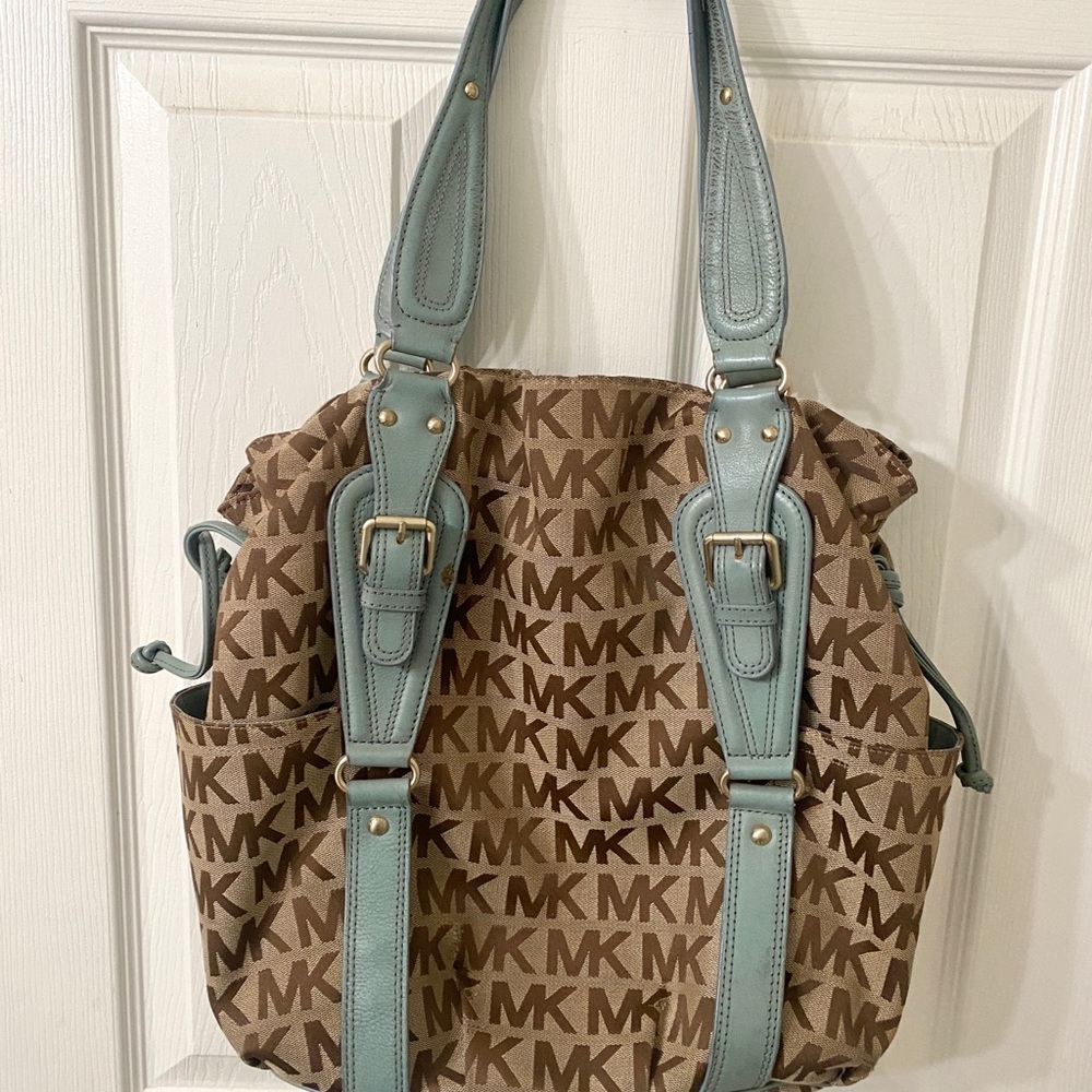 Michael Kors Lattington Tote